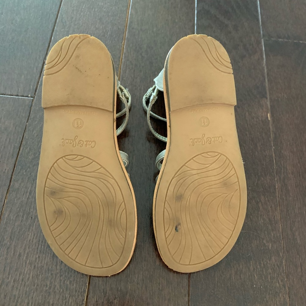 Gold sandals - Picture 3 of 3